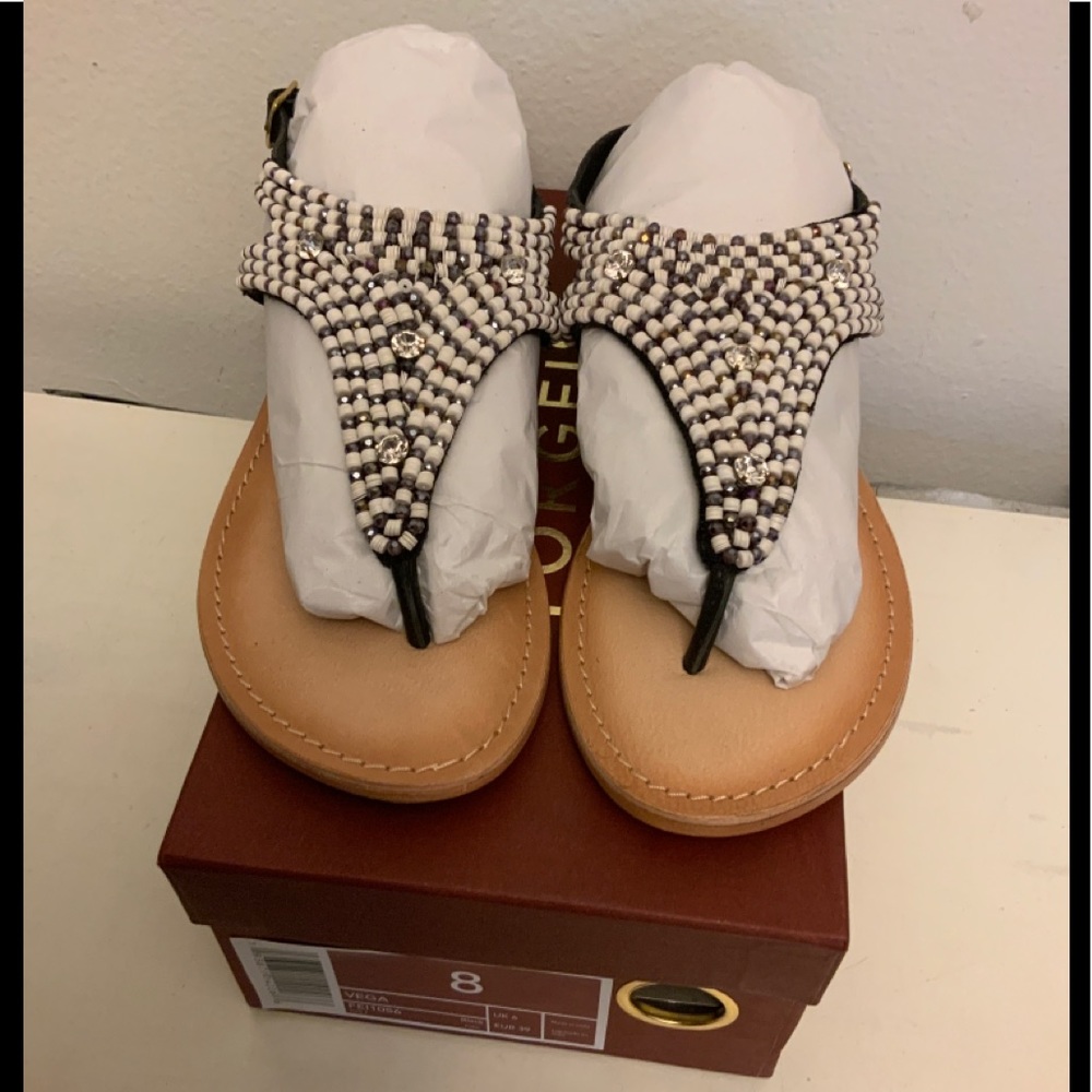 Torgeis Vegan Black /white Beaded Sandals, Size 8 New.